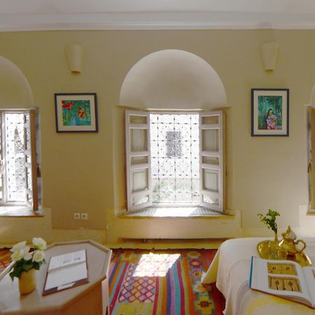 Hotel Dar Housnia à Marrakesh Extérieur photo