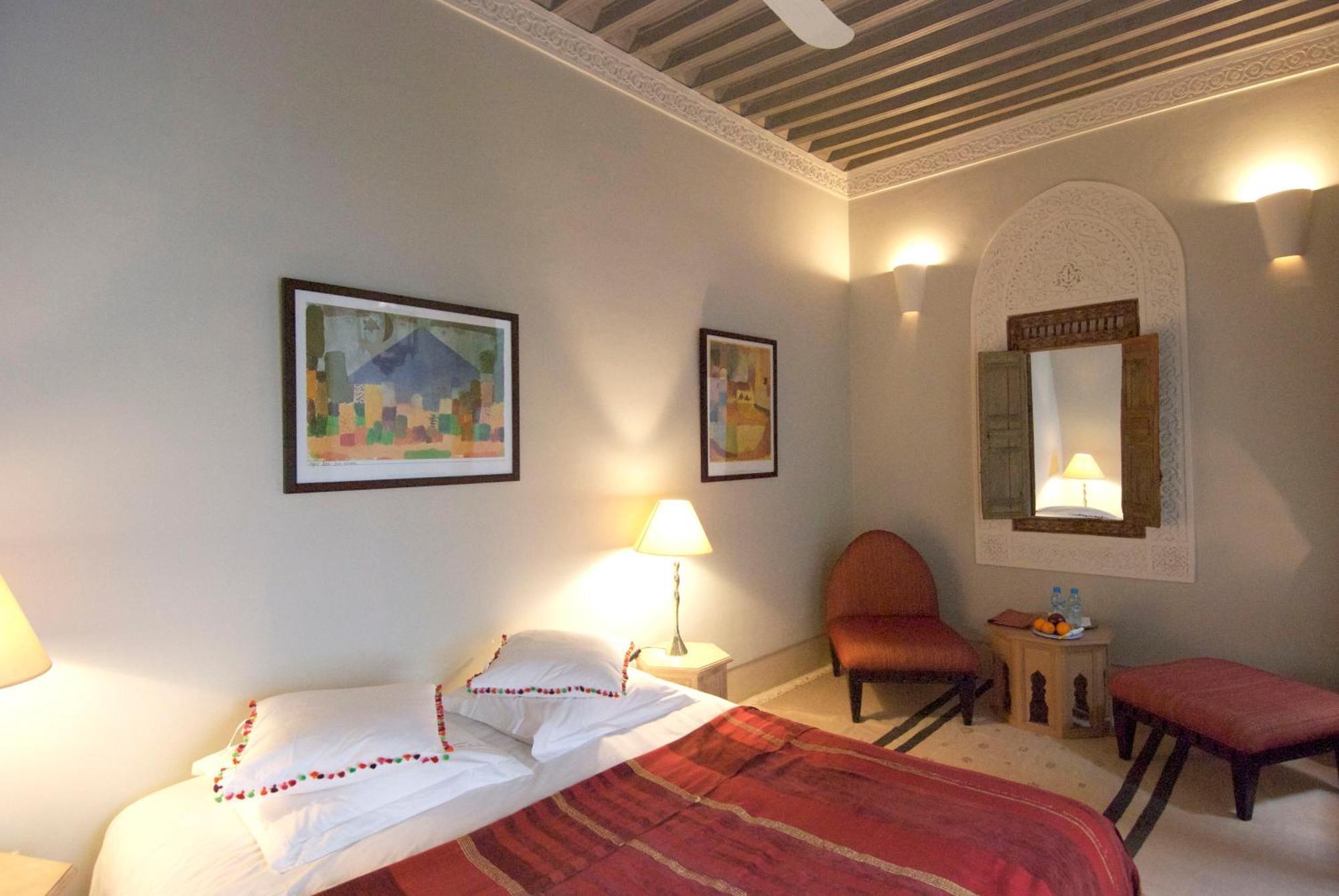 Hotel Dar Housnia à Marrakesh Extérieur photo