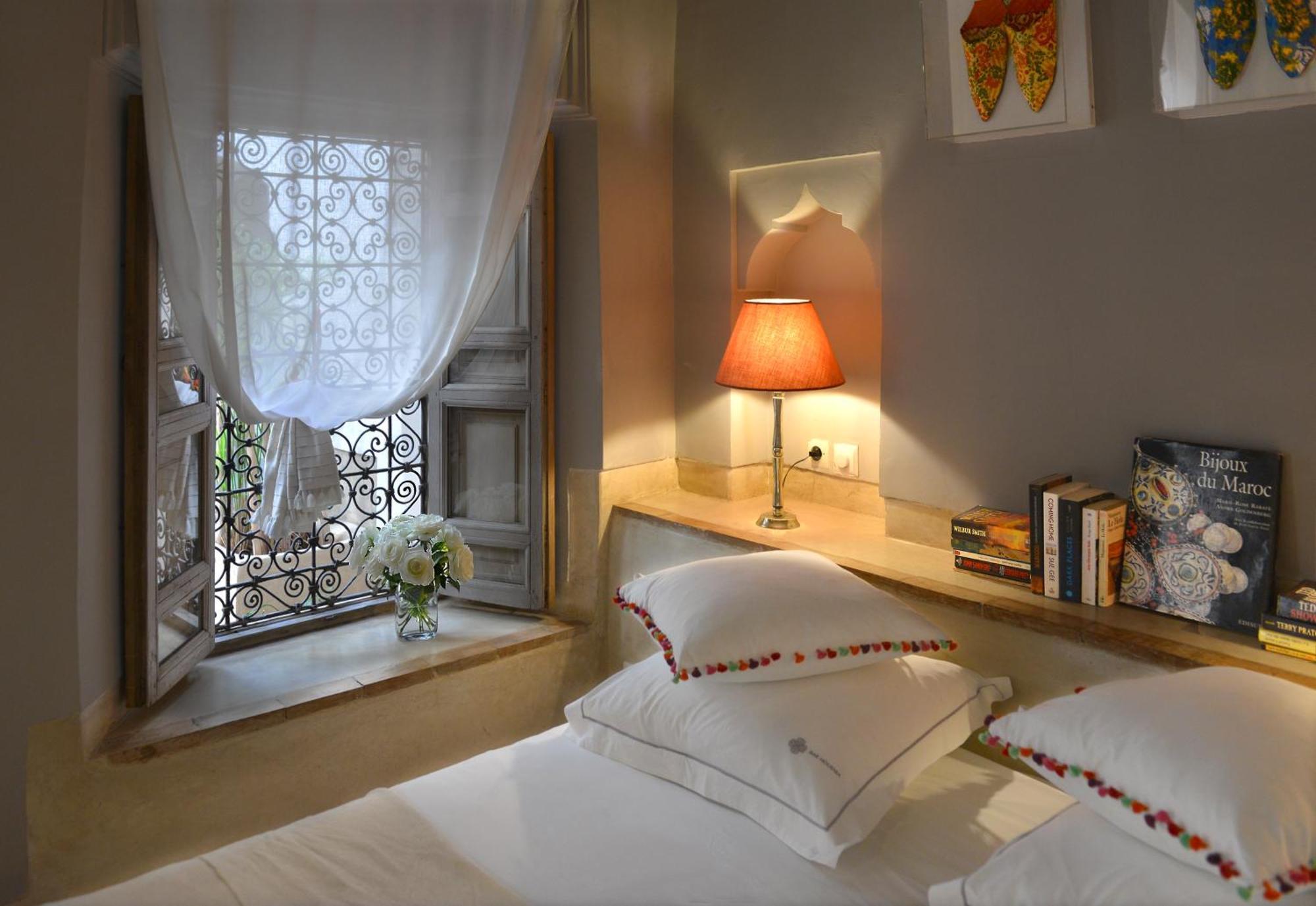 Hotel Dar Housnia à Marrakesh Extérieur photo