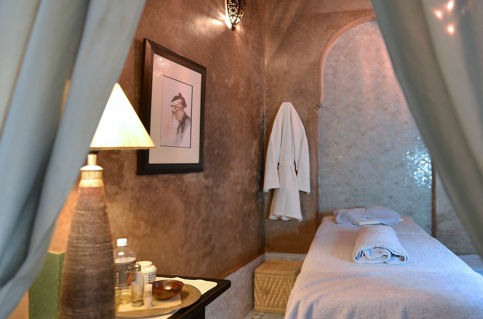 Hotel Dar Housnia à Marrakesh Extérieur photo