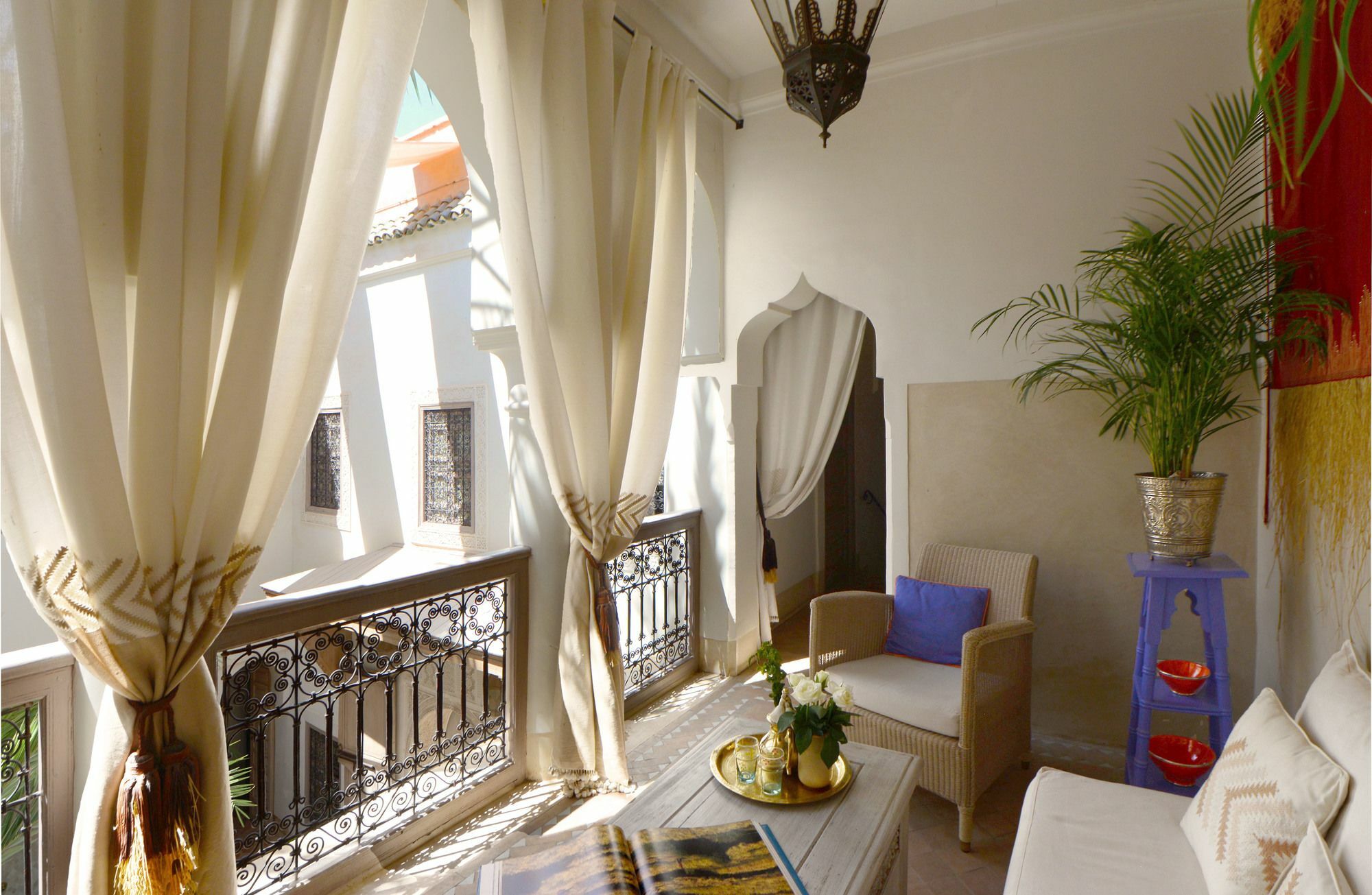 Hotel Dar Housnia à Marrakesh Extérieur photo